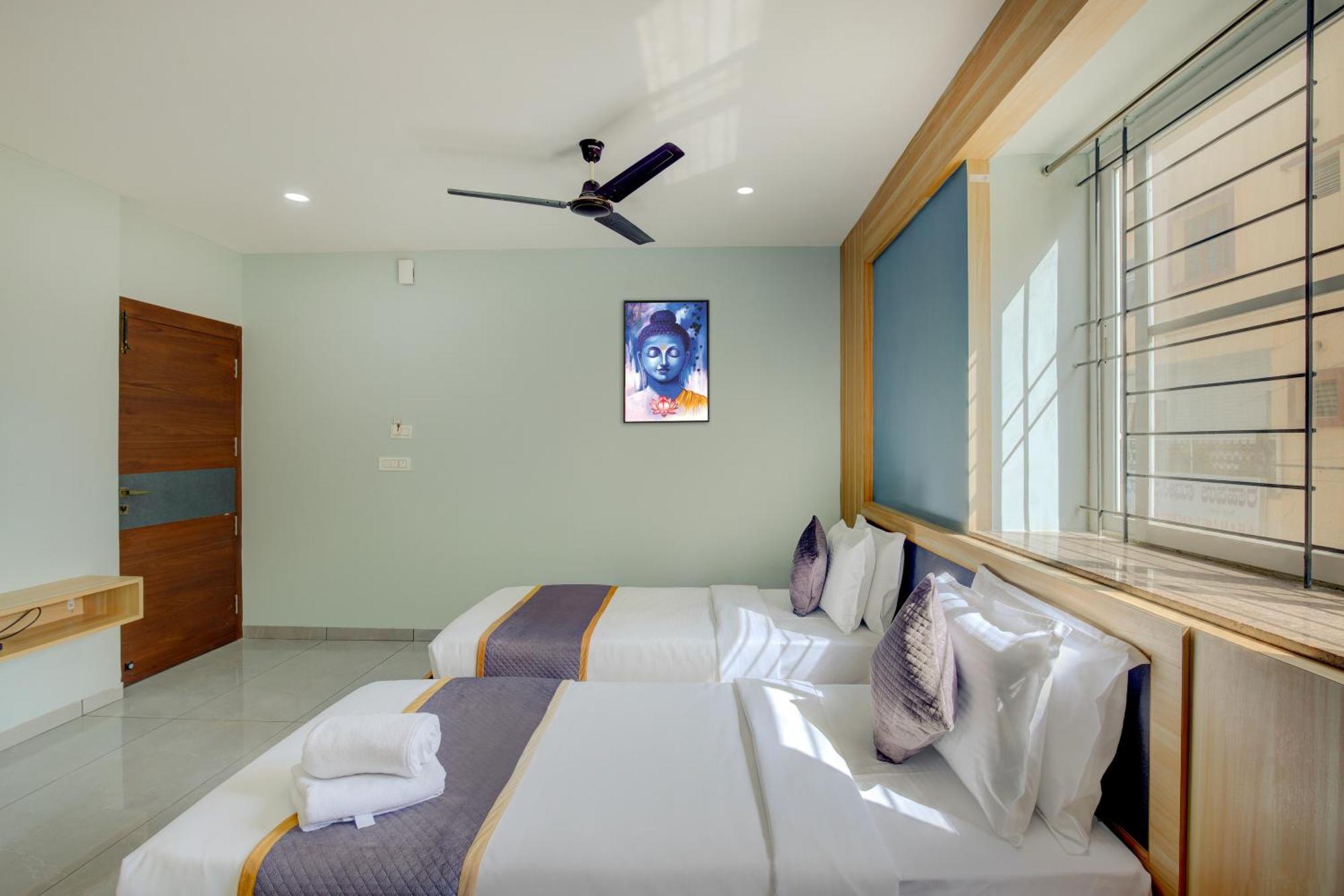 Hotel Park Lane Yelahanka Bangalore Eksteriør bilde