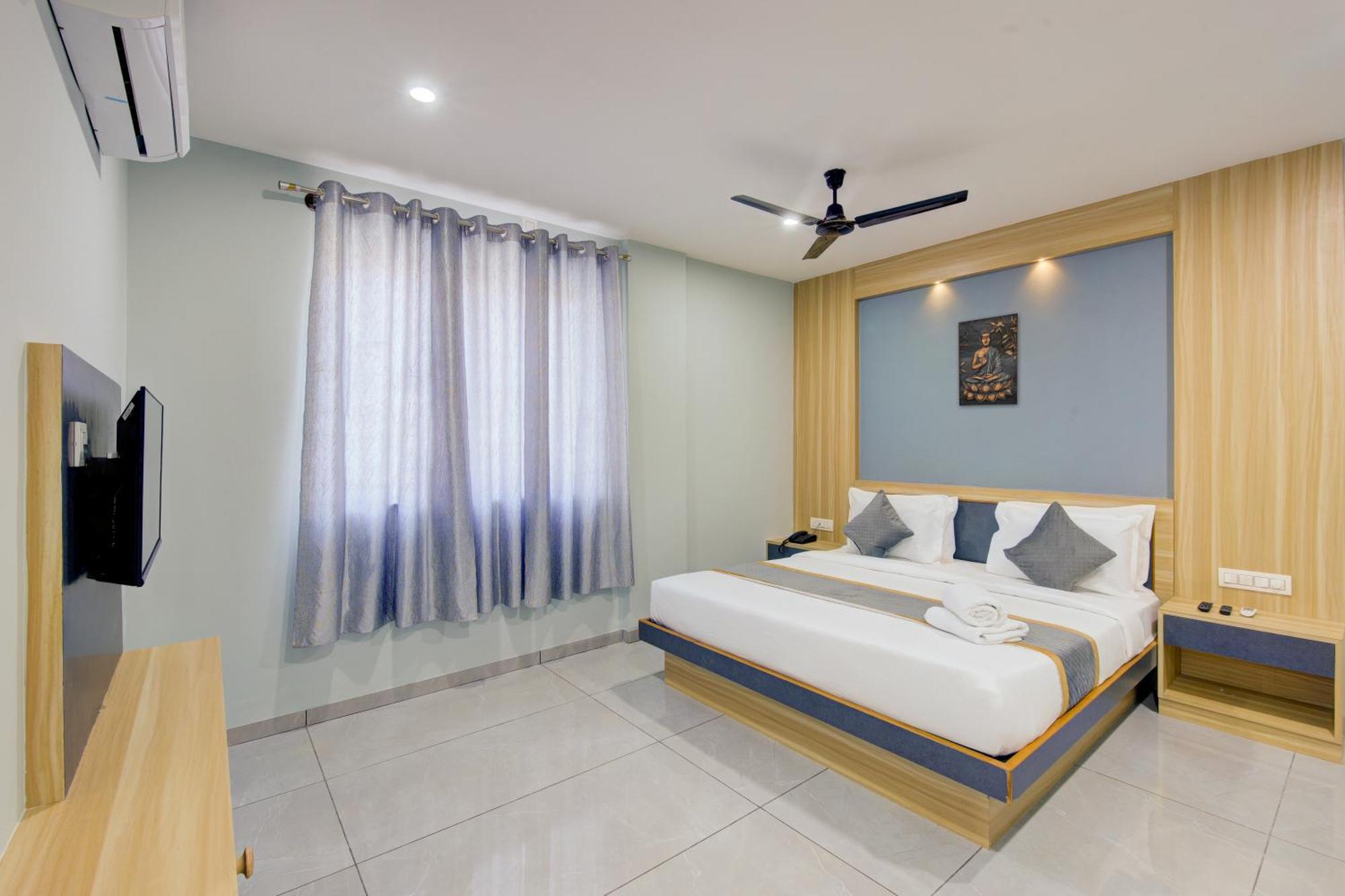 Hotel Park Lane Yelahanka Bangalore Eksteriør bilde