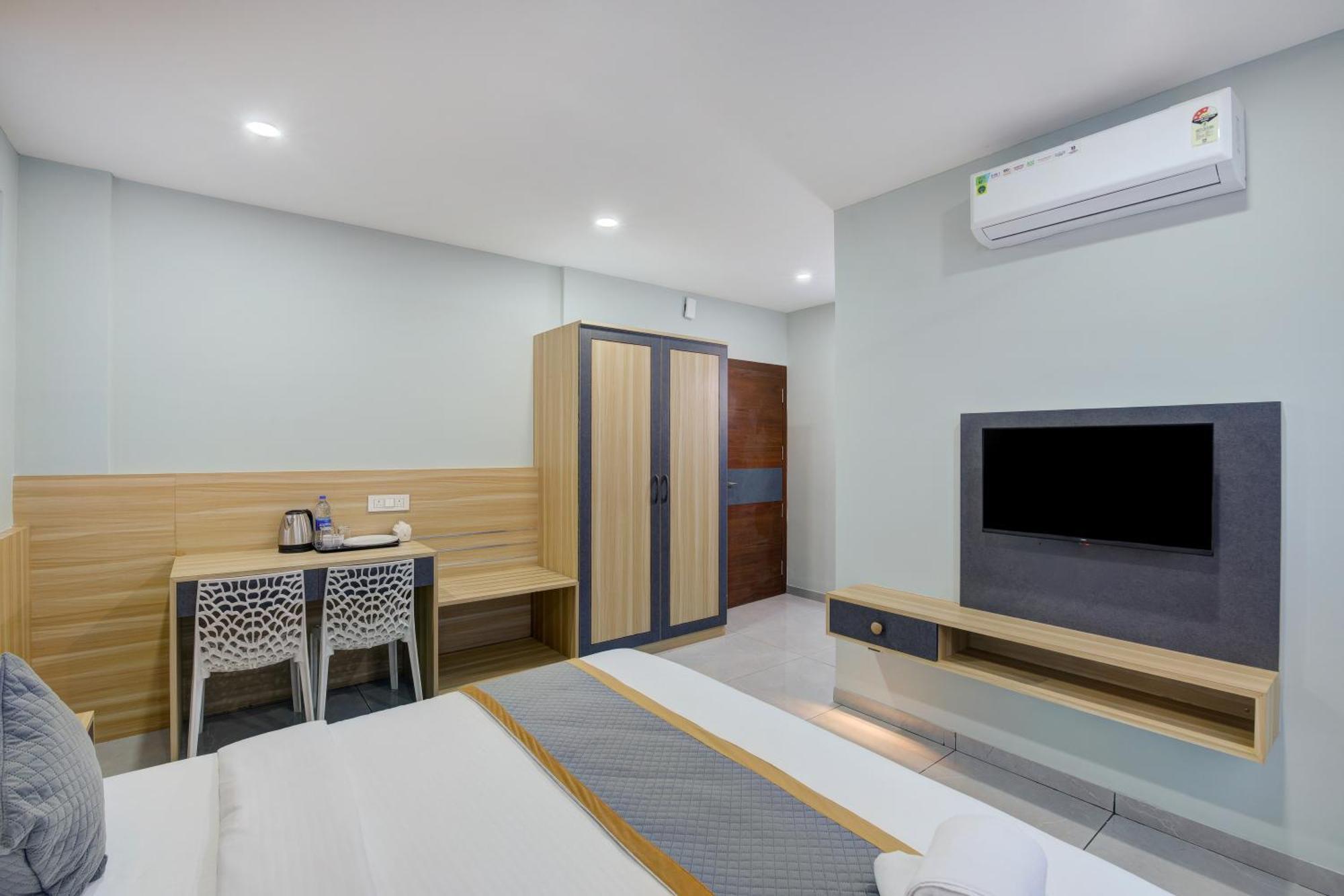 Hotel Park Lane Yelahanka Bangalore Eksteriør bilde