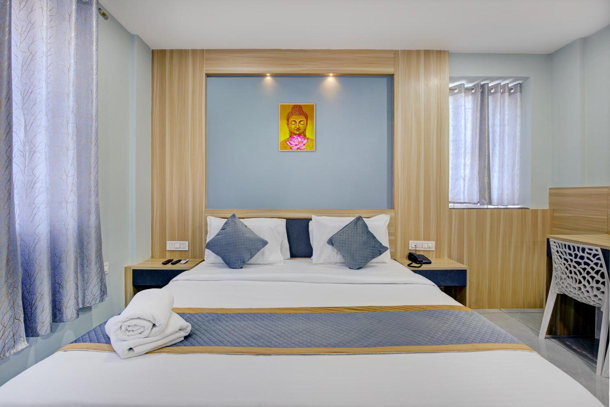 Hotel Park Lane Yelahanka Bangalore Eksteriør bilde